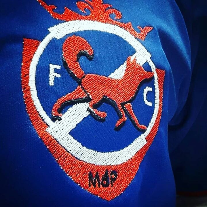 escudo de Zorros F.C.